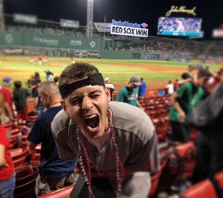 a red sox win at fenway