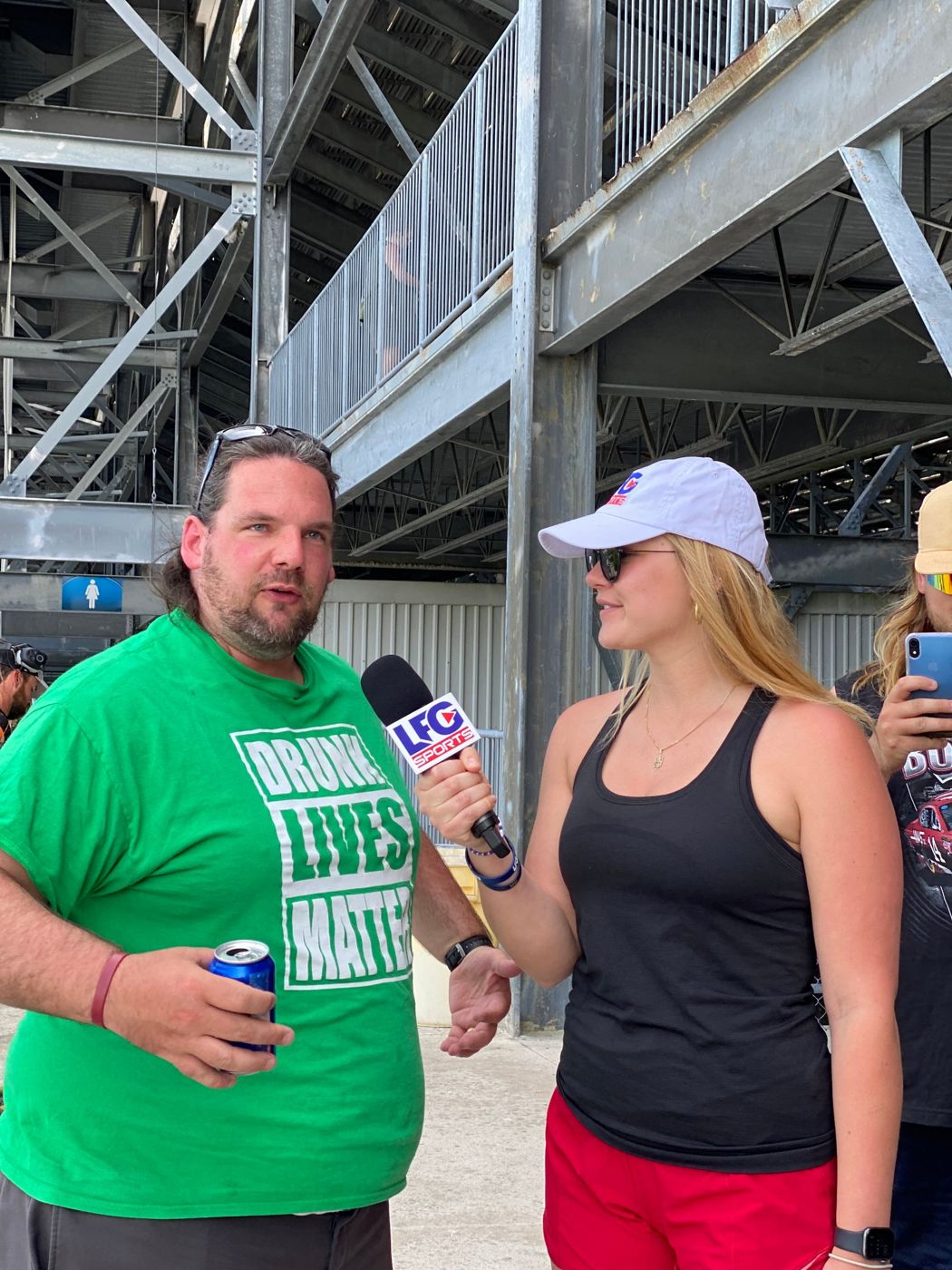 a race fan on the lfg mic